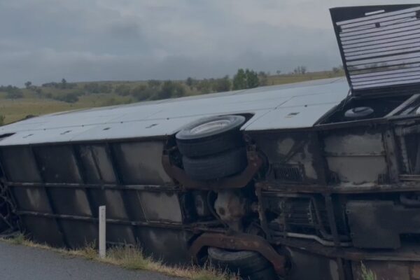 Bilanțul accidentului din Dumbrava, în care un autocar s-a răsturnat! Un bărbat a murit și alte 9 persoane au ajuns la spital