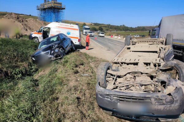 ACCIDENT GRAV la Mihăilești, între trei autoturisme! A intervenit descarcerarea