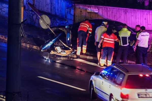 ACCIDENT GRAV lângă podul IRA. Un tânăr a ajuns la spital