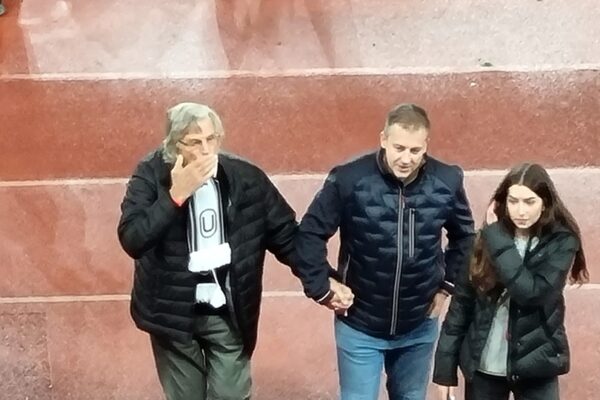 A mers cu fularul lui U Cluj, la derby. Florin Piersic, suporterul etern al Universității Cluj