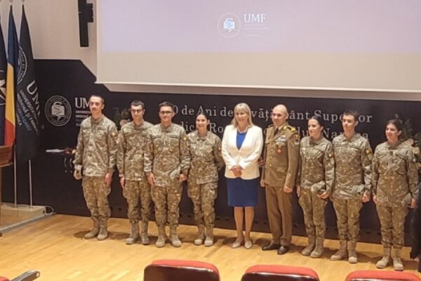 Prima serie de studenți la Medicină Militară începe studiile în noul an universitar la UMF Cluj