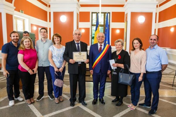 Câte cupluri clujene au fost premiate de primărie pentru „Nunta de Aur”?