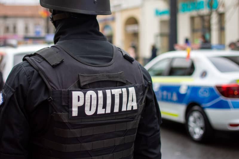 Bătaie și scandal între patru bărbați pe o stradă din Cluj-Napoca.