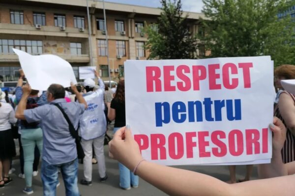 Proteste în stradă ale profesorilor la începerea școlii! Află ce se întâmplă pe 9 septembrie