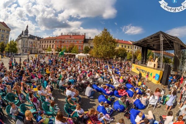 Program oficial WonderPuck 2025! Weekend plin de spectacol, acrobații și concerte în centrul Clujului