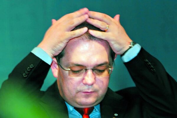Pierdere uriașă pentru primarul Clujului, Emil Boc. Cea mai dragă persoană din viața lui s-a stins