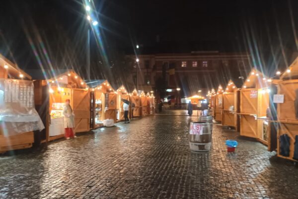 Festivalul fantomă din centrul Clujului. ”Zestrea” durează prea mult, iar clujenii nu mai par interesați de șușe plătite din bani publici