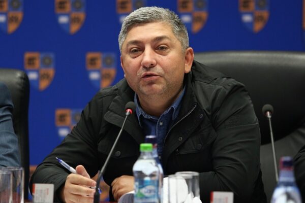 Șeful județului Cluj de o sinceritate dezarmantă. Recunoaște că sunt angajați ai CJ Cluj care merg cu mașinile instituției la amante