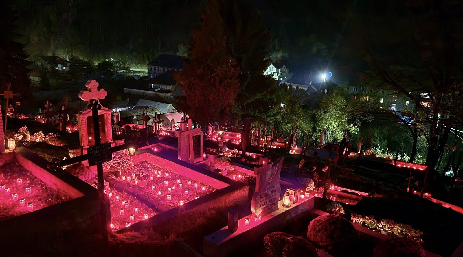 Luminația de azi, între grabă și amintire. Tradiția care nu mai e ce-a fost odată