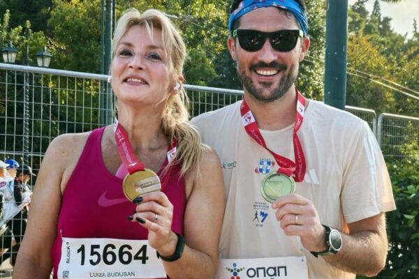 Doi avocați clujeni au parcurs cel mai greu maraton din lume. Cel original, din Grecia