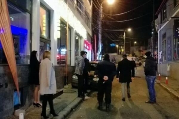 Hoțul care acționa în cluburile de pe strada Piezișă a fost condamnat. Ultima lovitură a dat-o în celebrul local Coyote