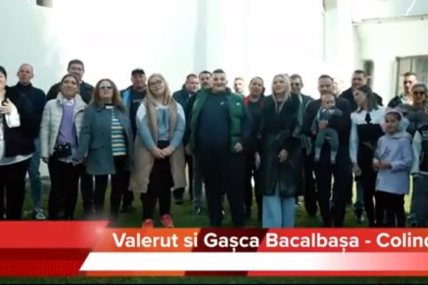 Vă place noul colind lansat de Valeruț Bacalbașa – tânărul-fenomen care face valuri pe TikTok? Cel mai viral om din Transilvania