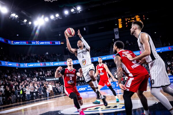 Victorie de Crăciun pentru U-BT Cluj-Napoca în Liga Adriatică, în fața a 3000 de spectatori în BT Arena