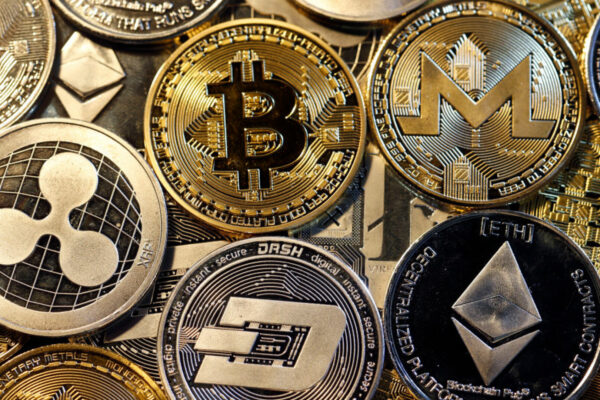 Primul apartament cumpărat cu criptomonede în România dă tonul unei revoluții pe piața imobiliară