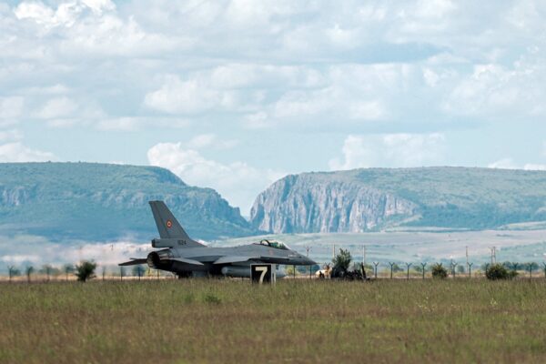 Baza Aeriană de la Câmpia Turzii, în prima linie a apărării aeriene. Reportaj din ultimul bastion al flancului estic
