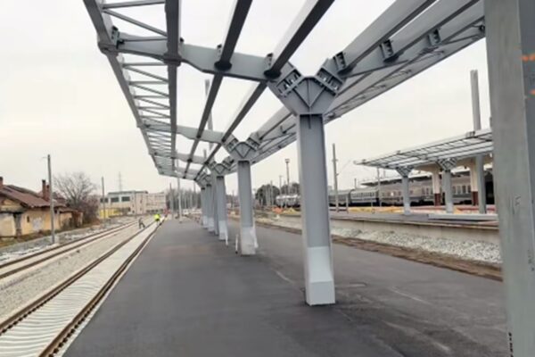 Cât de bine încep să arate lucrările la Gara Cluj. Va avea și Clujul o gară ca în Vest