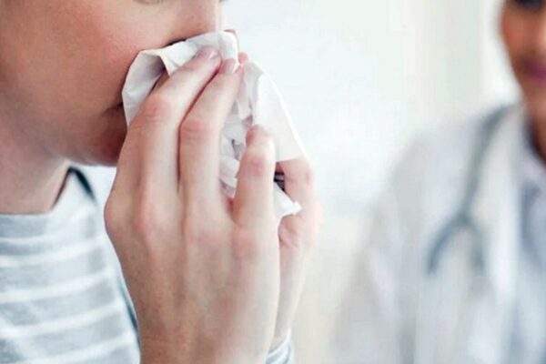 Primul deces din sezonul gripal 2025–2026, confirmat în județul Cluj. Medicii de la INS atrag atenția că virusul gripal este agresiv