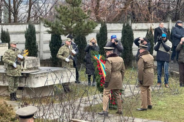 Prefectura PNL-istă își aduce aminte de morții de la revolutie doar o data pe an