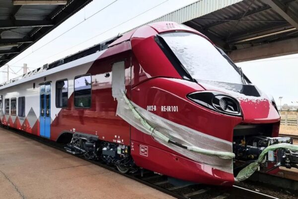 Ce noutăți aduce noul Mers al Trenurilor 2025-2026 intrat în vigoare recent? Legături directe spre Europa și viteze mai mari