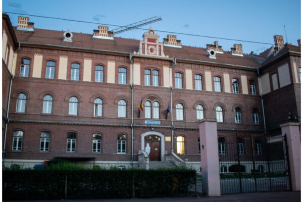 Mediul de afaceri este pe „butuci”. Peste 1200 de firme din județul Cluj și-au suspendat activitatea în 2025